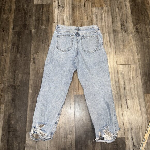 We The Free Jeans Women’s 31 Relaxed Light Wash Distressed - Picture 3 of 7